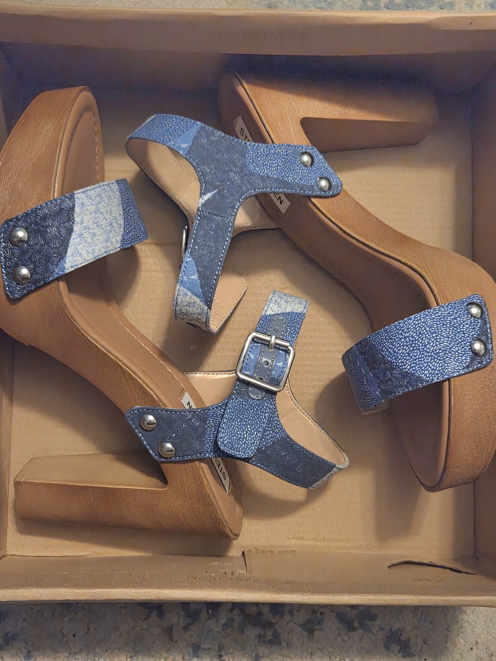 Steve Madden Denim Patchwork Platform Sandals/Heels NIB Size 6.5